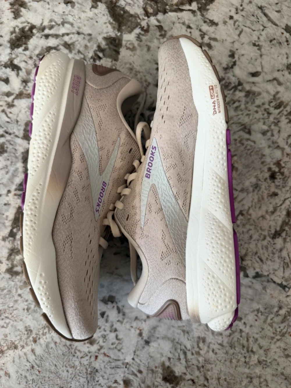 Brooks Ghost 16 Cushioned Road Running Shoes Womens Size 8.5